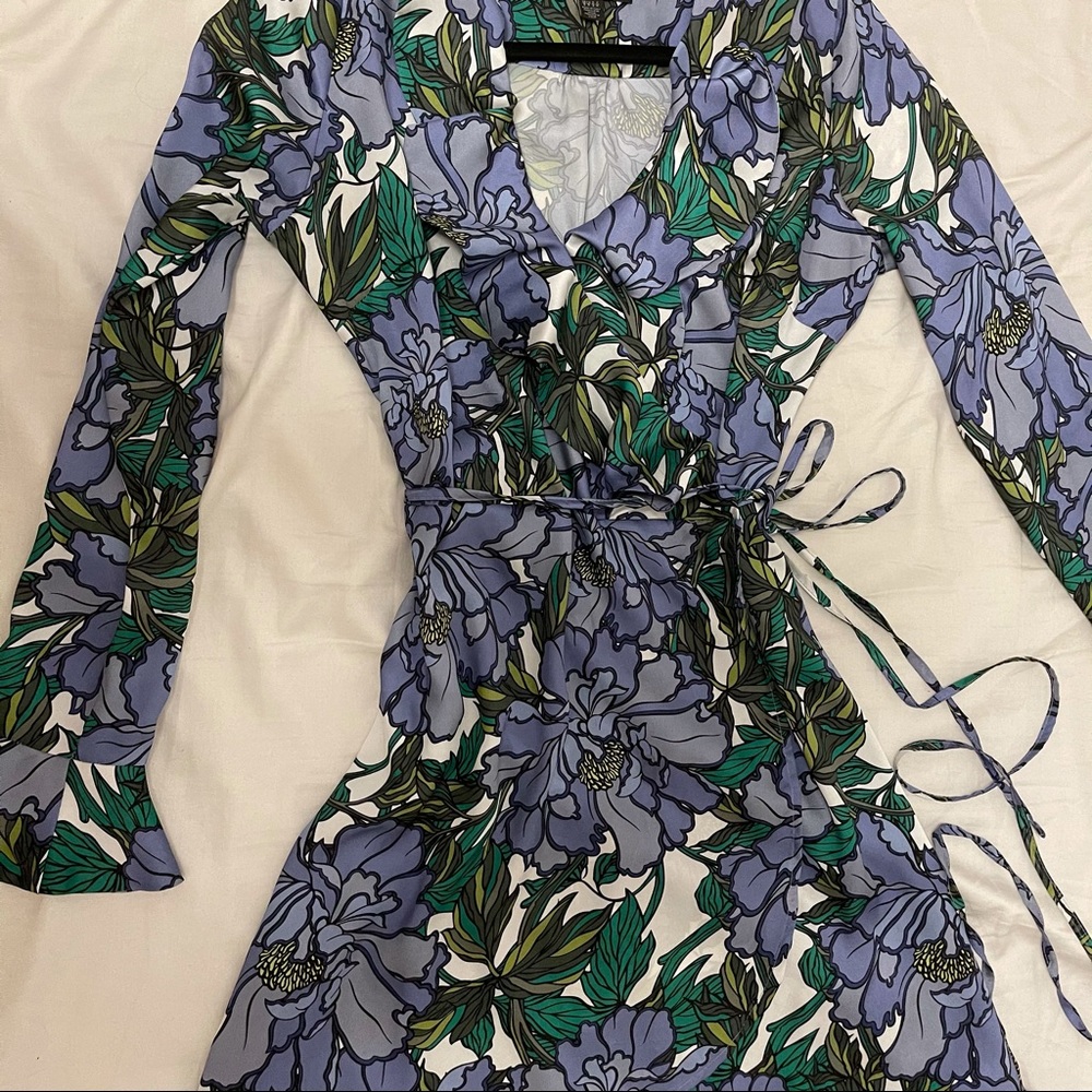 Purple and multicoloured wrap summer dress